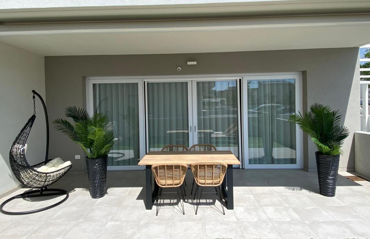 Sirio 7 Apartment Lido di Jesolo Luaran gambar